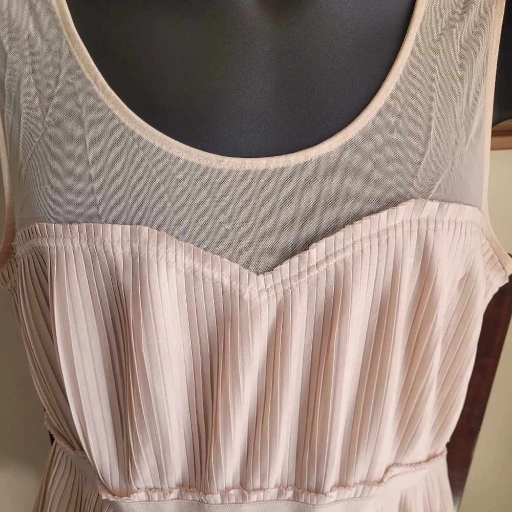 H&M women's summer dress- large - Picture 2 of 5